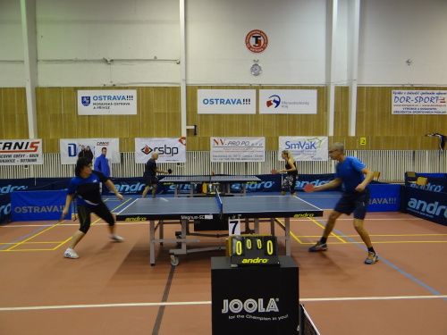 stolnitenisHZSOstrava (2).JPG