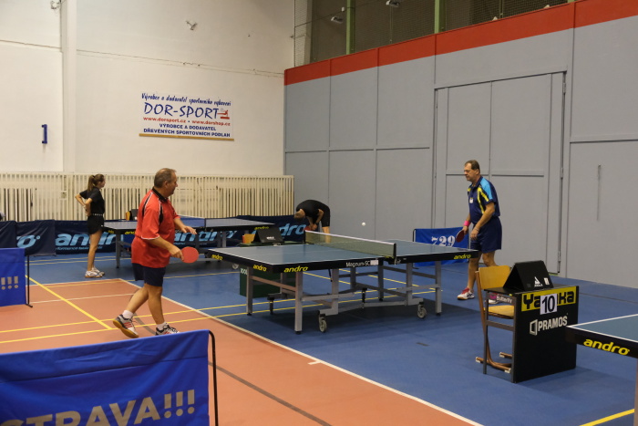 stolnitenisHZS_Ostrava (9).JPG