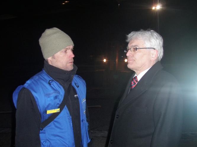 svedsky velitel typu a cesky velvyslanec2.JPG