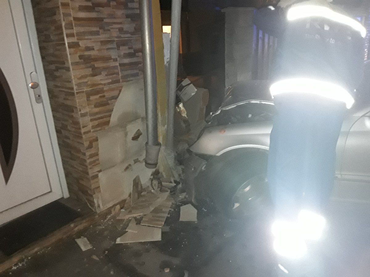 únik plynu v důsledku dopravní nehody