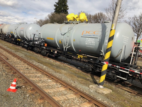 unikkyselinaBruntal (6).jpg