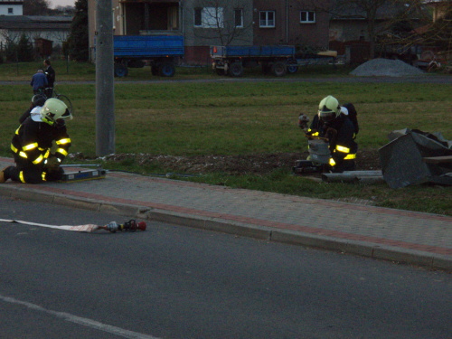 unikplynukoneHat (OP) (5).JPG