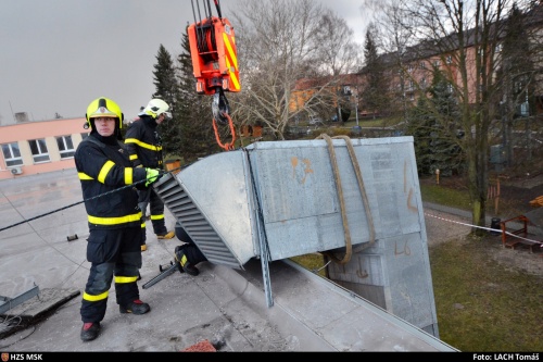 vitrkominVratimov (3).jpg