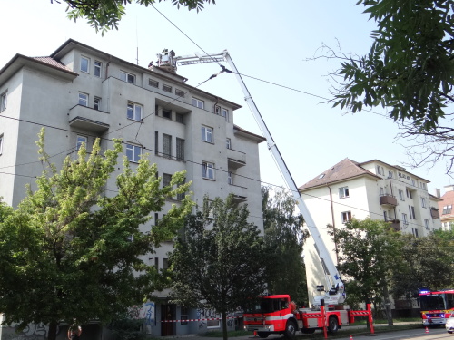 vitrstrechadumMoravskaOstrava (1).JPG