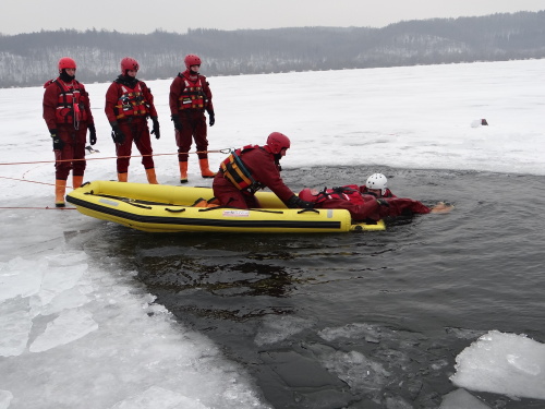 vodaledvycvikOVsterkovnaHlucin (18).JPG