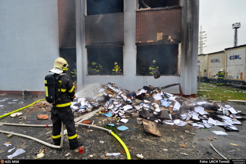 vybuchpozarcelniuradPaskov_Lach (24).JPG