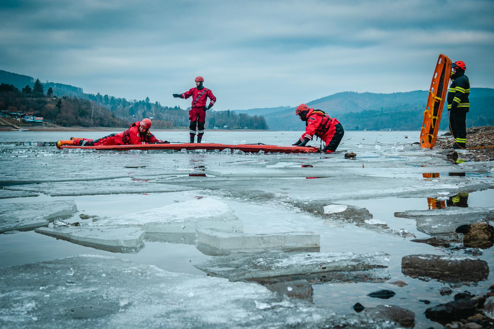 výcvik Brněnská přehrada (18).jpg