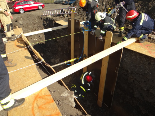 vycviksutinyDirectOstrava_CBJ2 (8).JPG