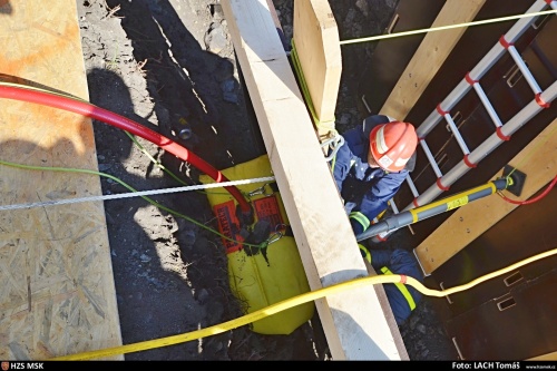 vycviksutinyDirect_Ostrava_Libros (11).jpg