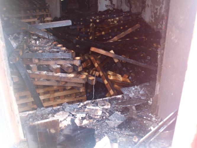 vyhorela jidelna-II-PB195023.JPG