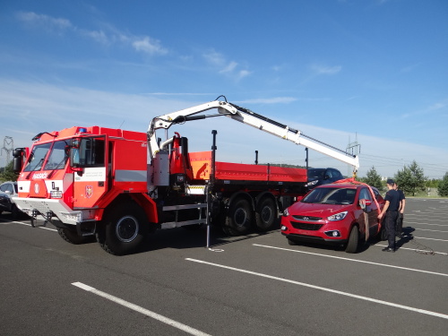 vyprostovaniMCRpripravaautTrinec (13).JPG