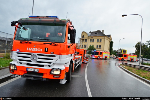 zachranamuzvlakSvinov_Lach (4).jpg