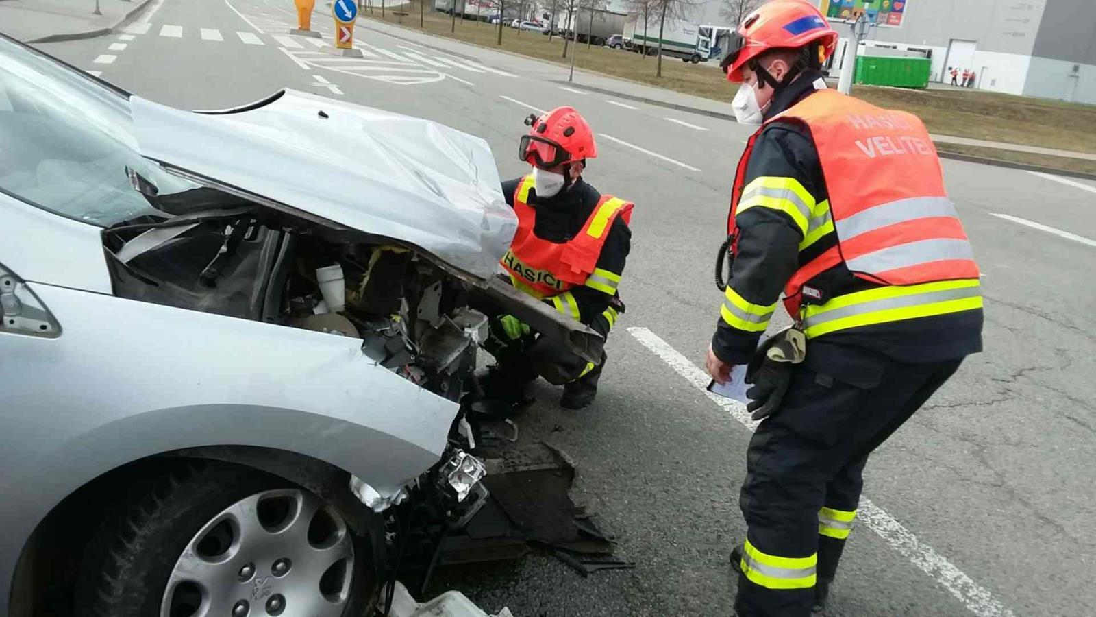 zásah u nehody (2).jpg