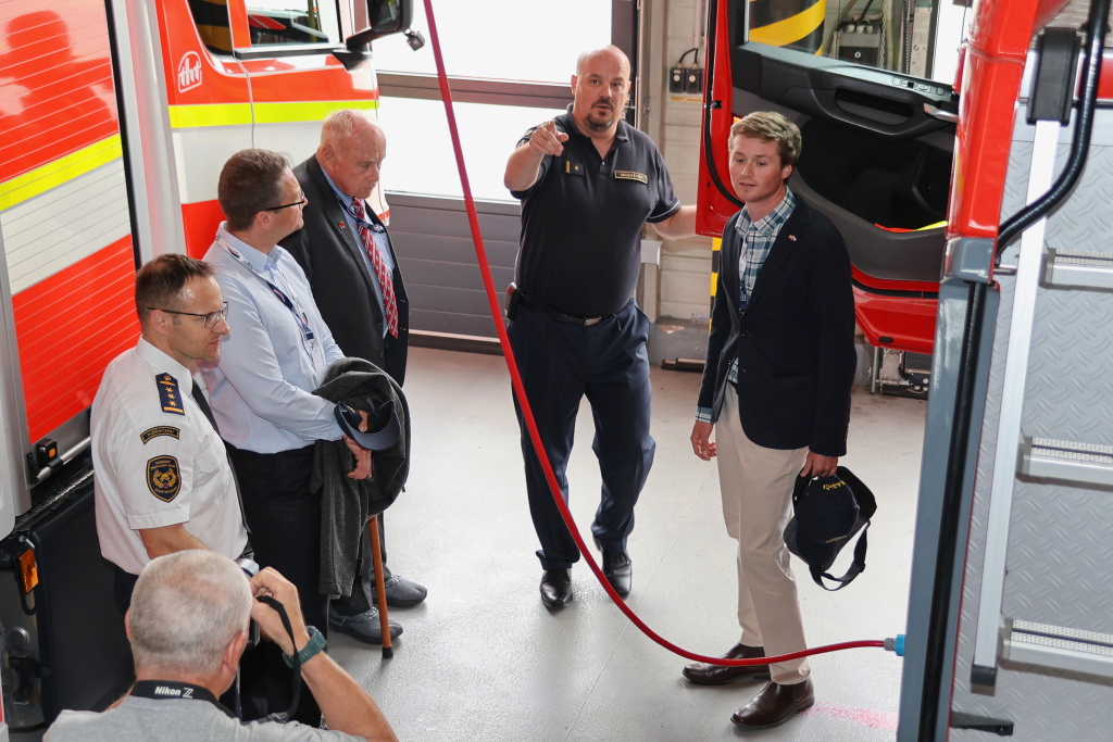 plk. Ing. Pavel Musil, Jiří Berkovec,George Patton Waters, mjr. Ing. Michal Pathy, John Galloway.JPG