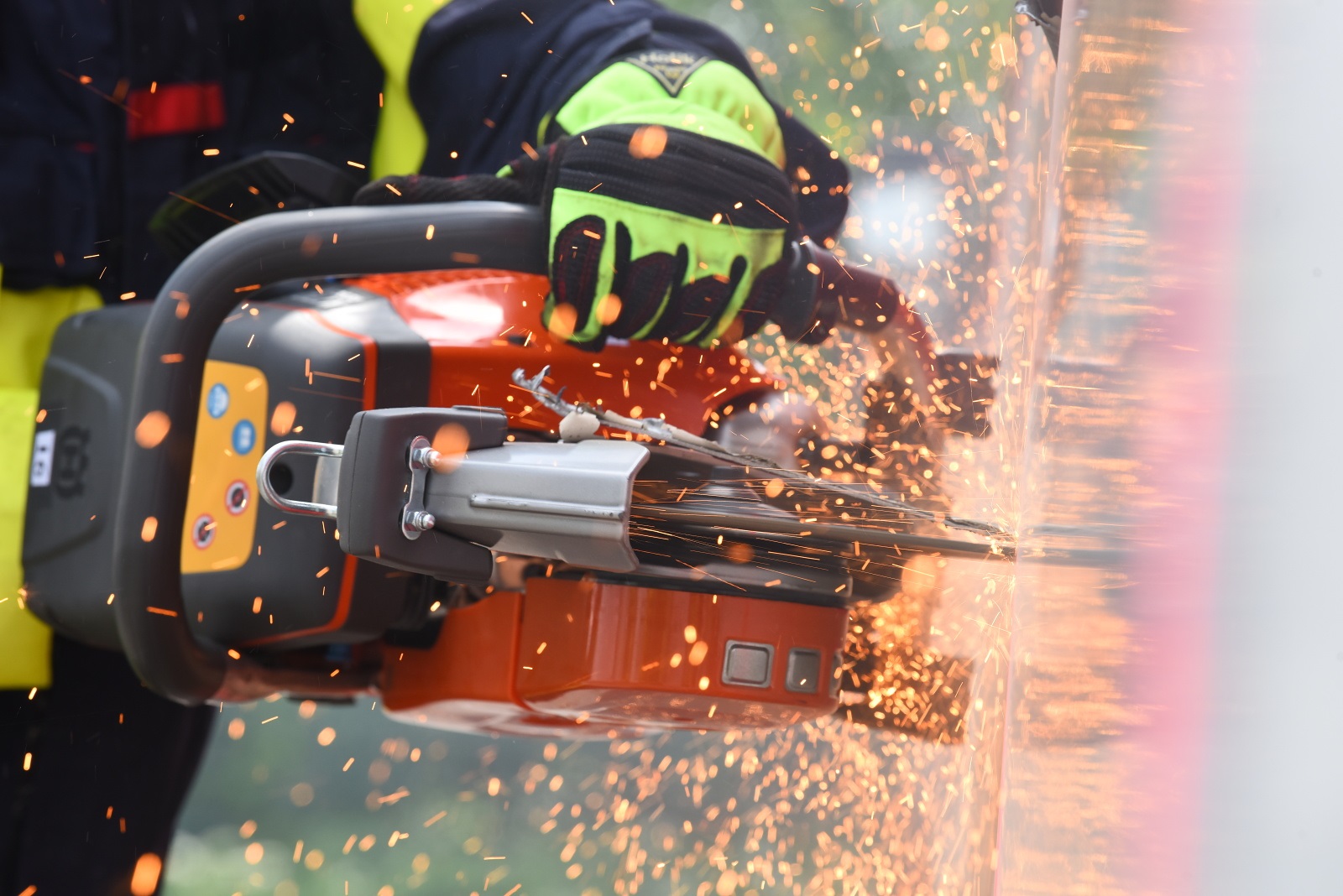 Rescue Meeting představuje jedinečnou příležitost ke sdílení zkušeností, sjednocení postupů a nácviku moderních taktik v prostředí, které simuluje reálné podmínky zásahů