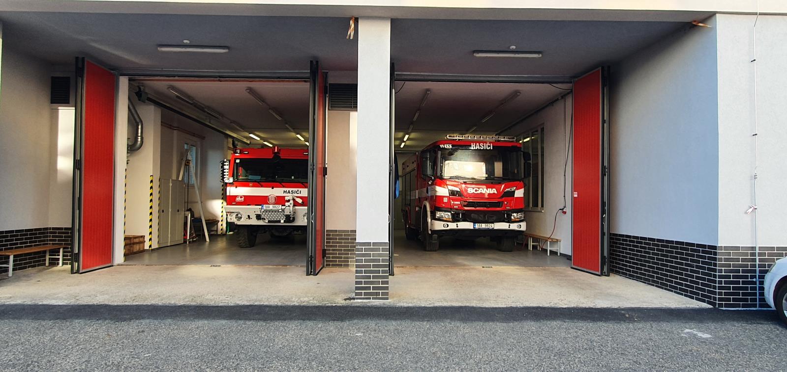 Strojní služba - učebna - modely čerpadel (výcviková garáž)2.jpg