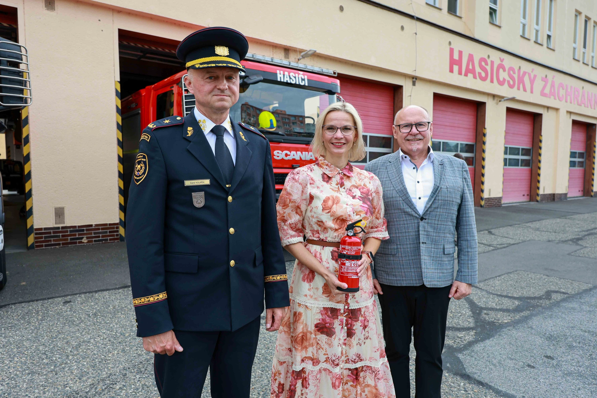 Na krajské ředitelství hasičů zavítala ministryně pro místní rozvoj