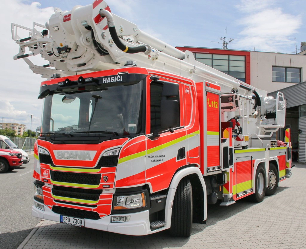 AP 43 Scania Bronto