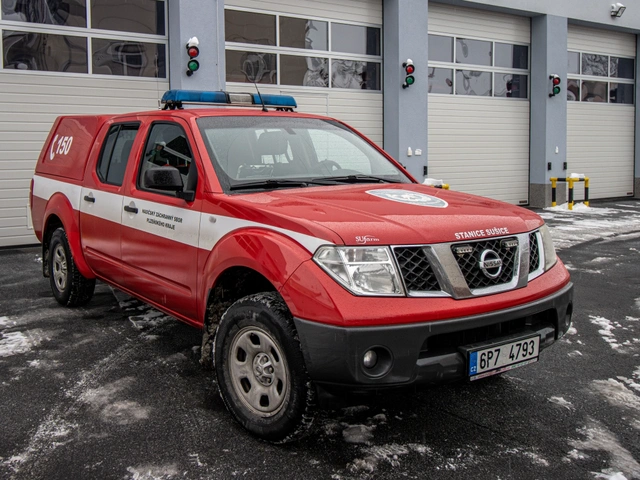 NA L1 NISSAN NAVARA, 4x4