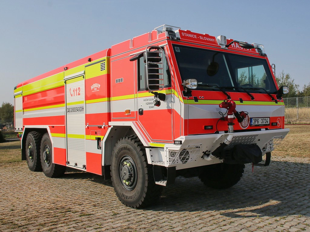 T815-7
