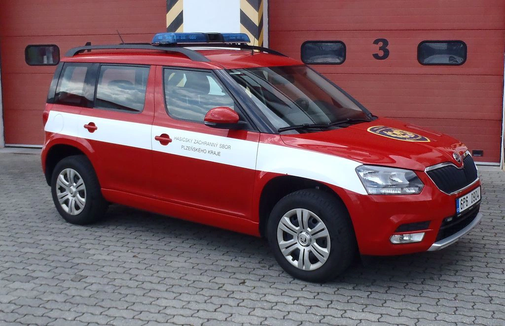Velitelský automobil