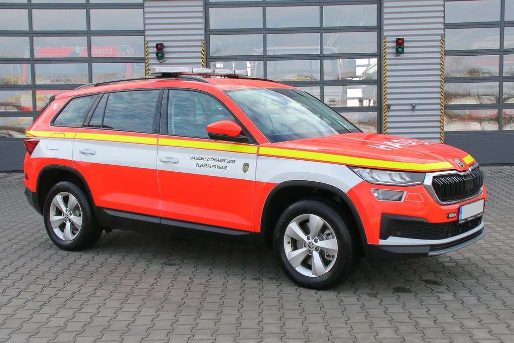 Velitelský automobil
